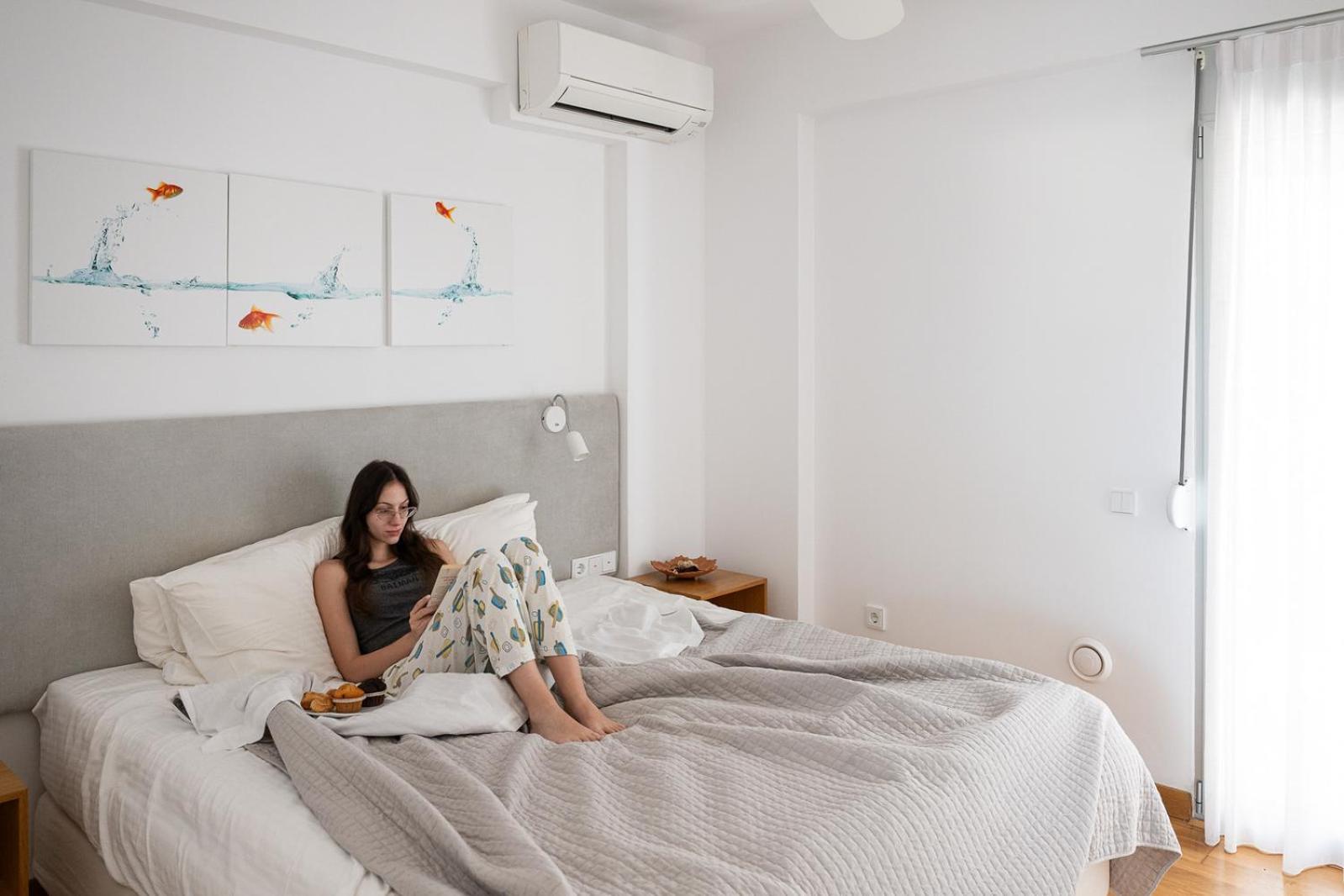 Thalasses Adelianos Kampos Bilik gambar